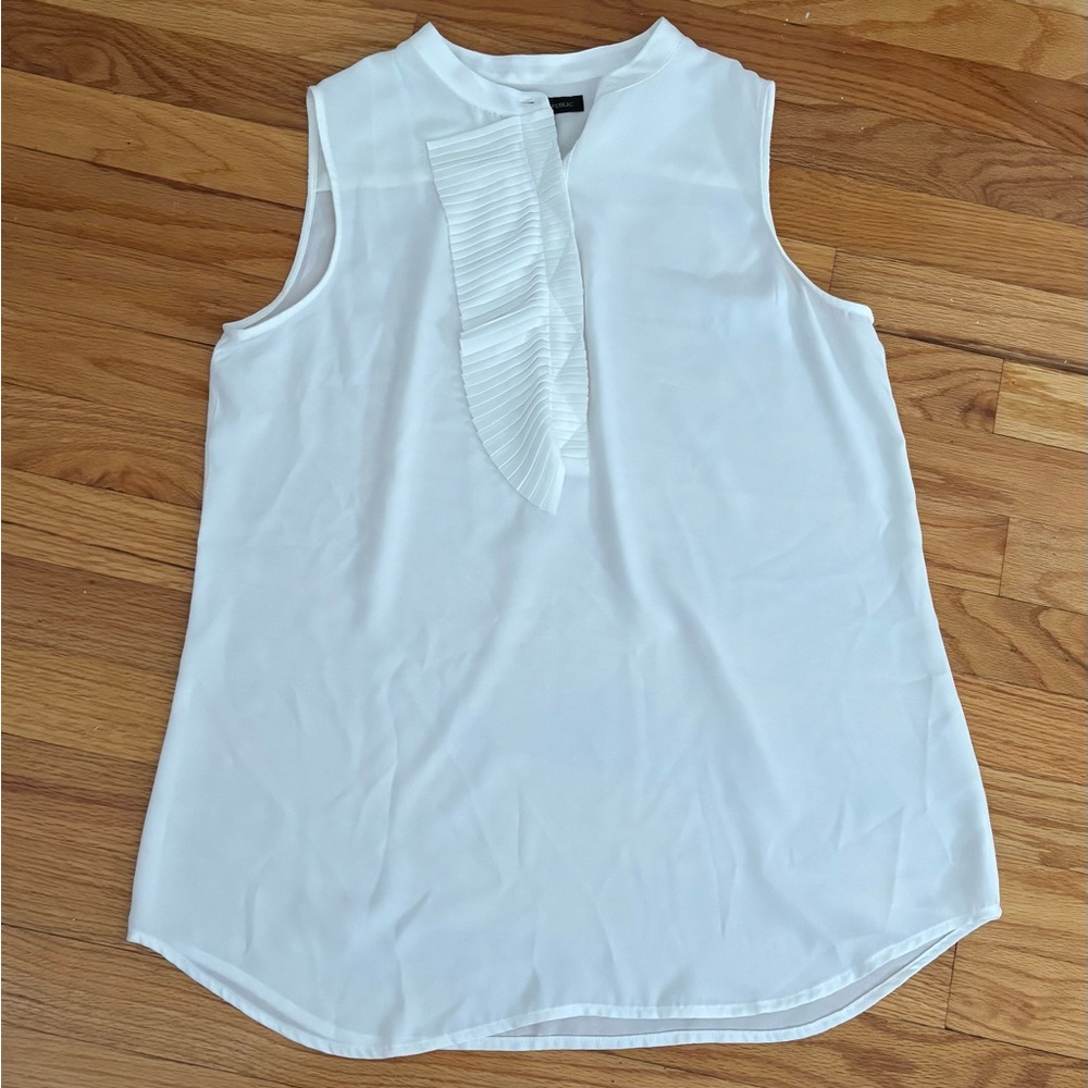 Banana Republic Sleeveless White Ruffle Front Blouse